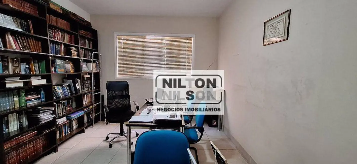 Foto 3 de Casa com 3 quartos para alugar, 175m2 em Vila Itapura, Campinas - SP