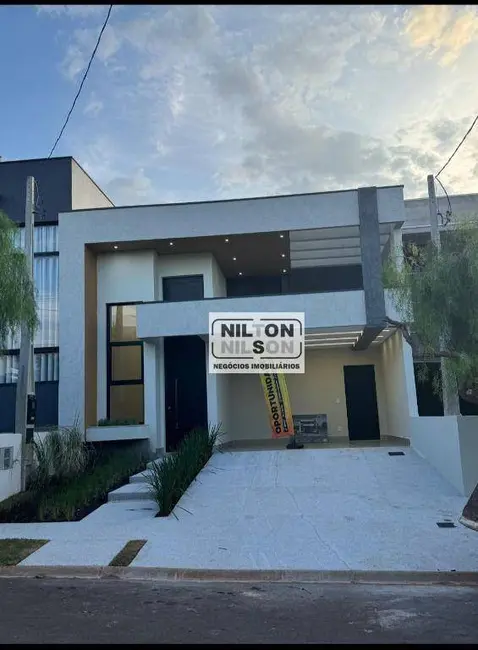 Foto 1 de Casa de Condomínio com 3 quartos à venda, 200m2 em São Bento, Paulinia - SP