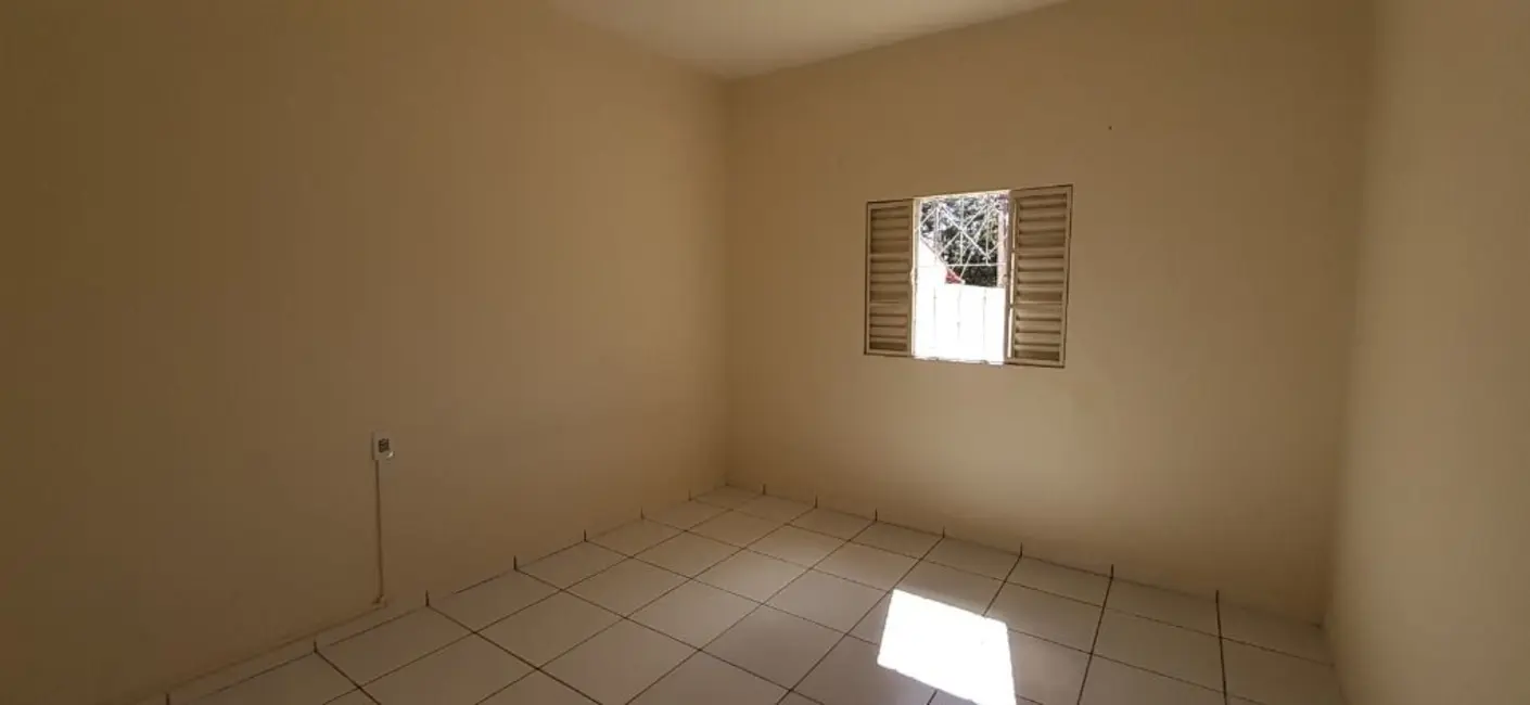 Foto 8 de Casa com 2 quartos para alugar, 250m2 em Jardim Leonor, Campinas - SP