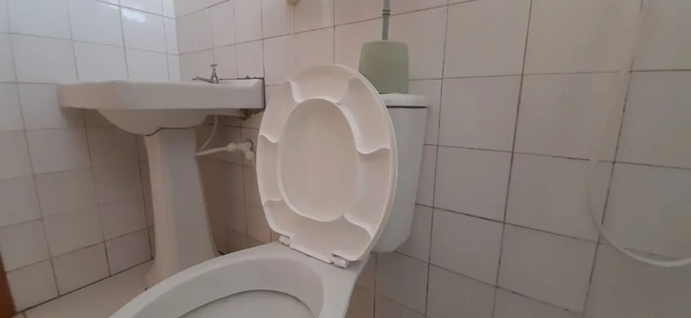 Foto 9 de Casa com 2 quartos para alugar, 250m2 em Jardim Leonor, Campinas - SP