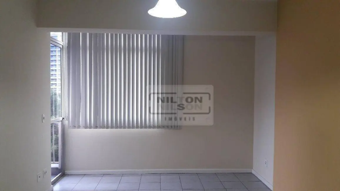 Apartamento com 1 quarto à venda, 56m2 em Vila Itapura, Campinas - SP - imagem 3 Foto 3 de Apartamento com 1 quarto à venda, 56m2 em Vila Itapura, Campinas - SP
