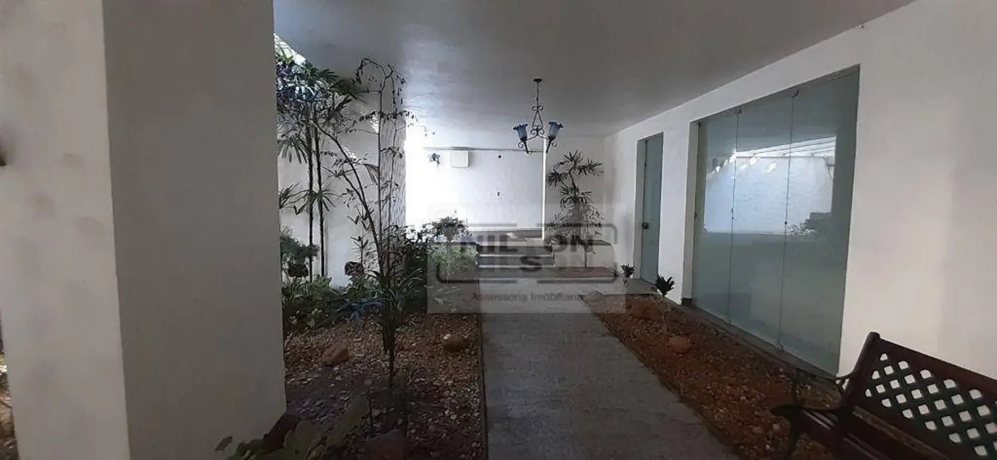 Apartamento com 3 quartos à venda, 135m2 em Vila Itapura, Campinas - SP - imagem 5 Foto 5 de Apartamento com 3 quartos à venda, 135m2 em Vila Itapura, Campinas - SP