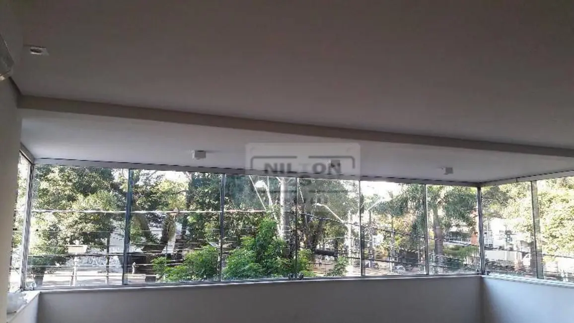 Apartamento com 2 quartos à venda e para alugar, 185m2 em Cambuí, Campinas - SP - imagem 3 Foto 3 de Apartamento com 2 quartos à venda e para alugar, 185m2 em Cambuí, Campinas - SP
