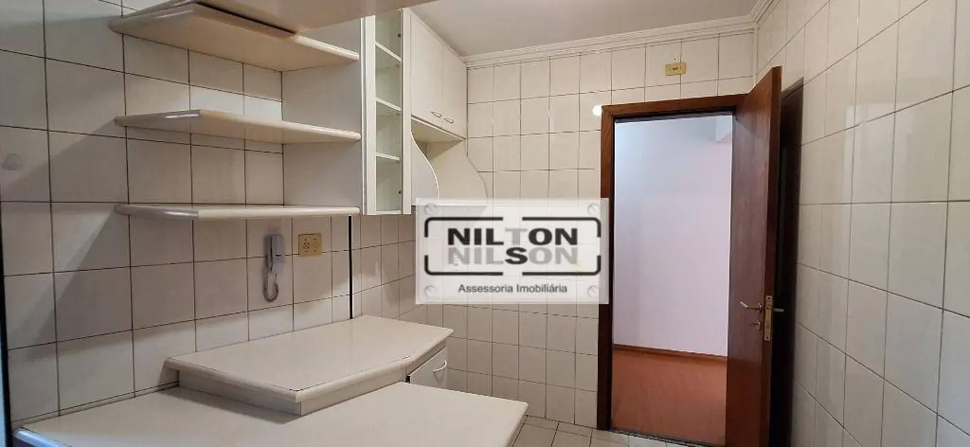 Apartamento com 3 quartos para alugar, 95m2 em Cambuí, Campinas - SP - imagem 8 Foto 8 de Apartamento com 3 quartos para alugar, 95m2 em Cambuí, Campinas - SP