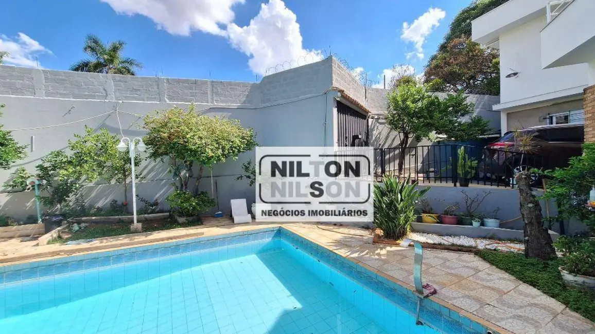 Casa com 3 quartos à venda, 370m2 em Jardim Chapadão, Campinas - SP - imagem 5 Foto 5 de Casa com 3 quartos à venda, 370m2 em Jardim Chapadão, Campinas - SP