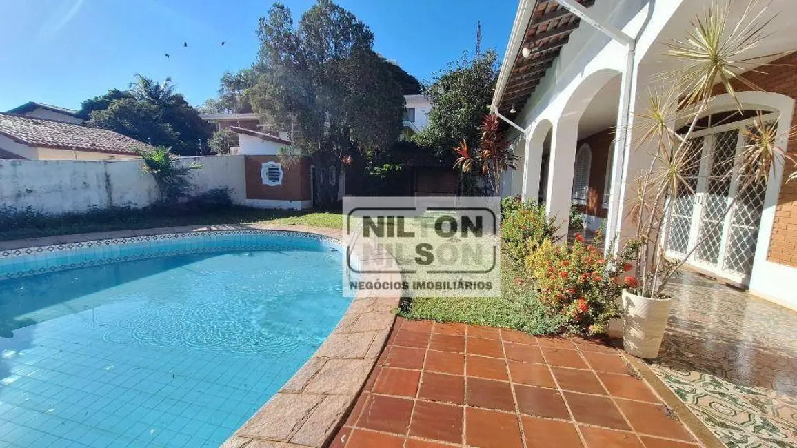 Casa com 4 quartos para alugar, 1127m2 em Jardim Chapadão, Campinas - SP - imagem 1 Foto 1 de Casa com 4 quartos para alugar, 1127m2 em Jardim Chapadão, Campinas - SP