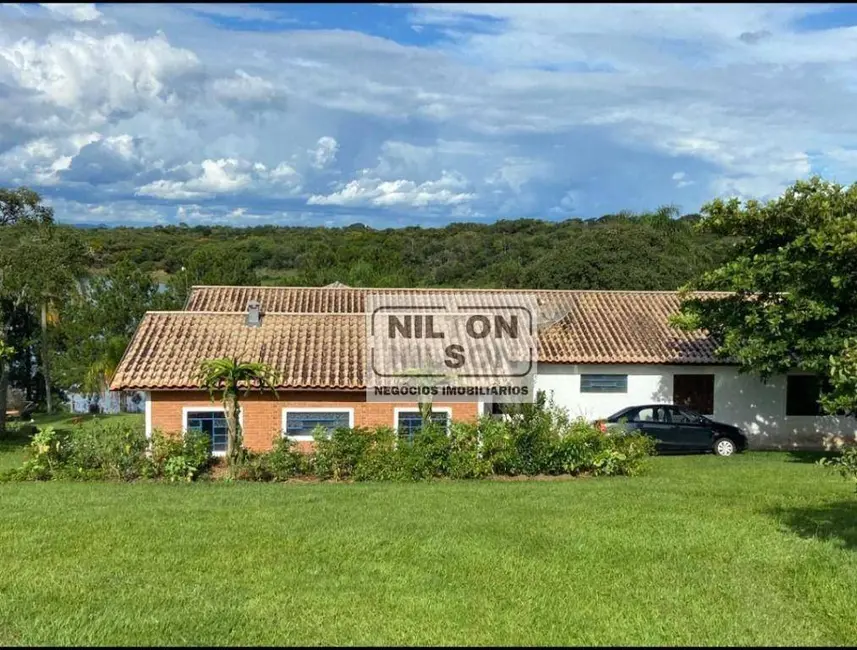 Foto 4 de Chácara com 6 quartos à venda, 8000m2 em Itai - SP