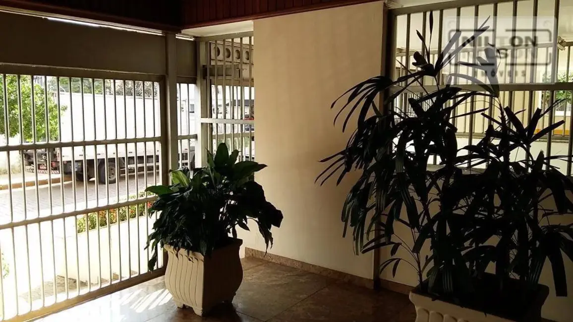 Apartamento com 3 quartos à venda, 110m2 em Cambuí, Campinas - SP - imagem 2 Foto 2 de Apartamento com 3 quartos à venda, 110m2 em Cambuí, Campinas - SP