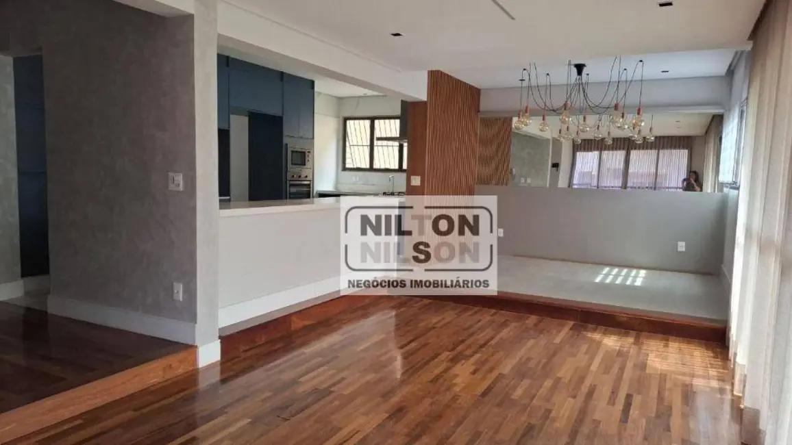 Apartamento com 3 quartos para alugar, 158m2 em Cambuí, Campinas - SP - imagem 4 Foto 4 de Apartamento com 3 quartos para alugar, 158m2 em Cambuí, Campinas - SP
