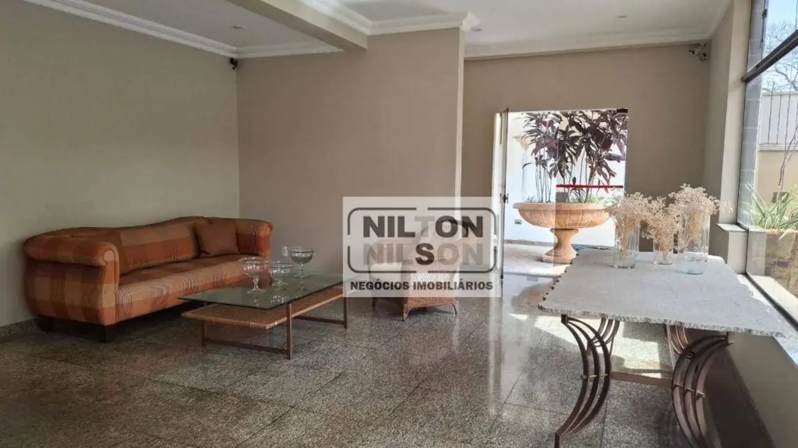 Apartamento com 3 quartos para alugar, 158m2 em Cambuí, Campinas - SP - imagem 6 Foto 6 de Apartamento com 3 quartos para alugar, 158m2 em Cambuí, Campinas - SP