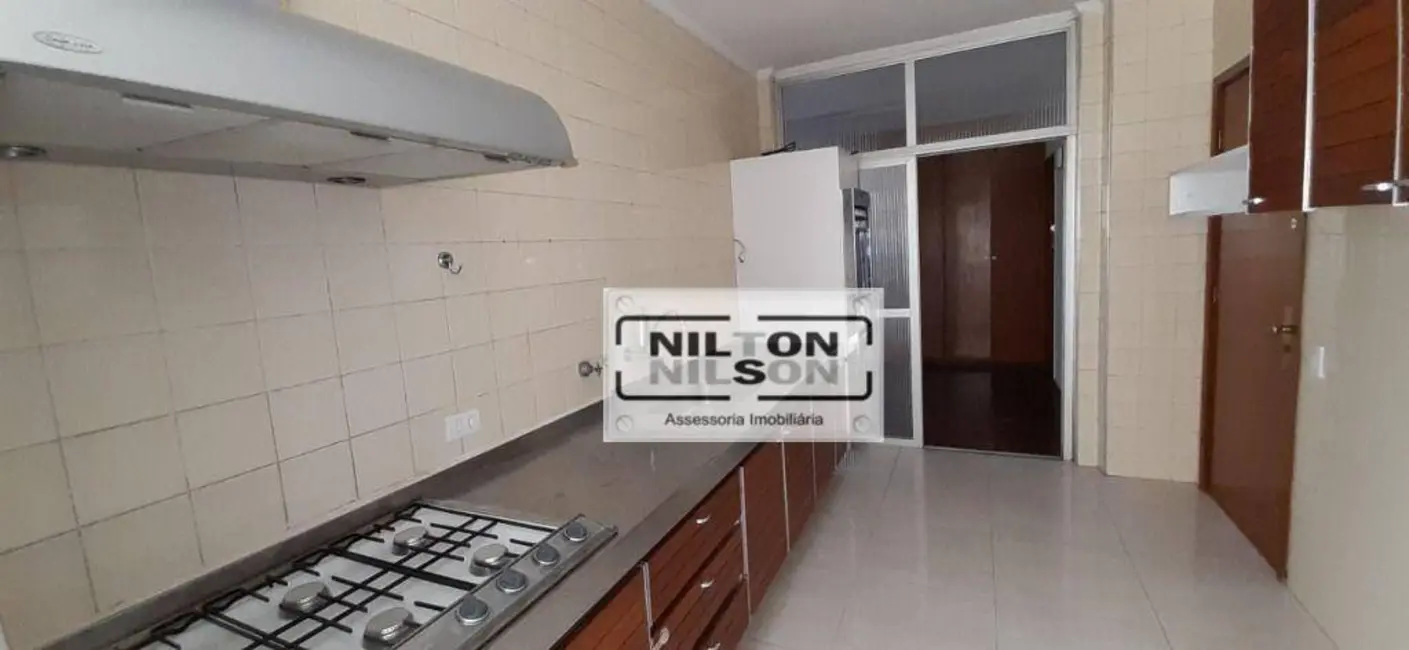 Apartamento com 3 quartos para alugar, 135m2 em Vila Itapura, Campinas - SP - imagem 8 Foto 8 de Apartamento com 3 quartos para alugar, 135m2 em Vila Itapura, Campinas - SP