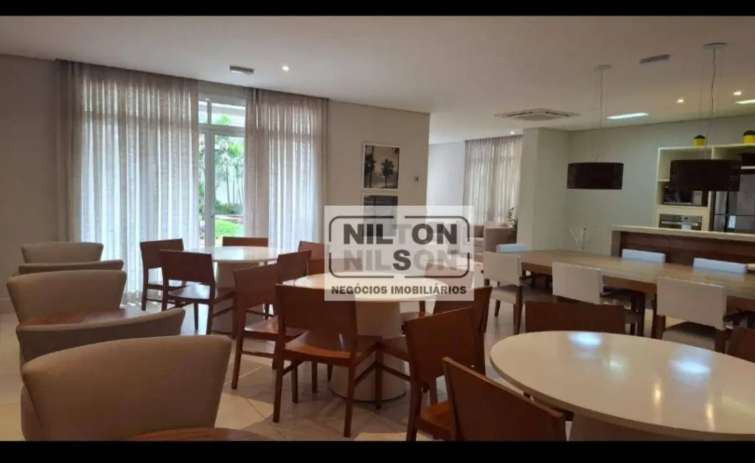 Apartamento com 3 quartos à venda e para alugar, 126m2 em Cambuí, Campinas - SP - imagem 9 Foto 9 de Apartamento com 3 quartos à venda e para alugar, 126m2 em Cambuí, Campinas - SP