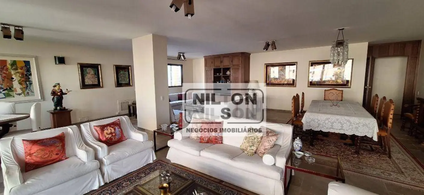 Foto 2 de Apartamento com 4 quartos para alugar, 300m2 em Cambuí, Campinas - SP