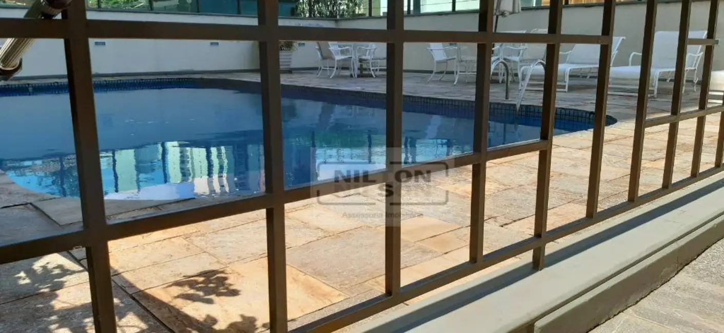 Apartamento com 3 quartos para alugar, 212m2 em Cambuí, Campinas - SP - imagem 5 Foto 5 de Apartamento com 3 quartos para alugar, 212m2 em Cambuí, Campinas - SP