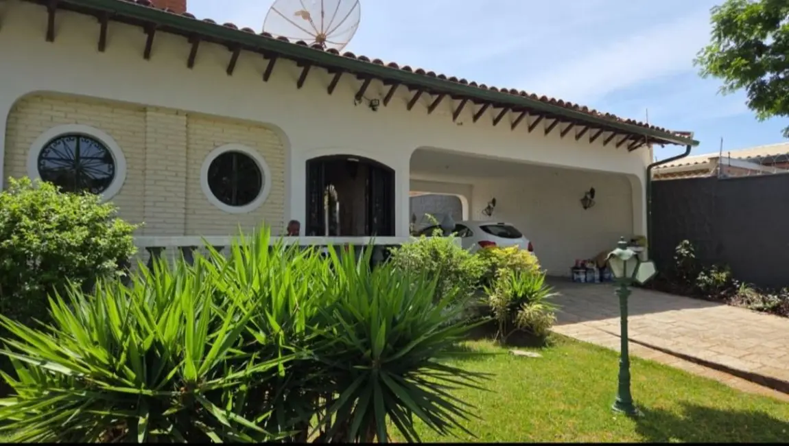 Foto 1 de Casa com 4 quartos à venda e para alugar, 858m2 em Parque Taquaral, Campinas - SP