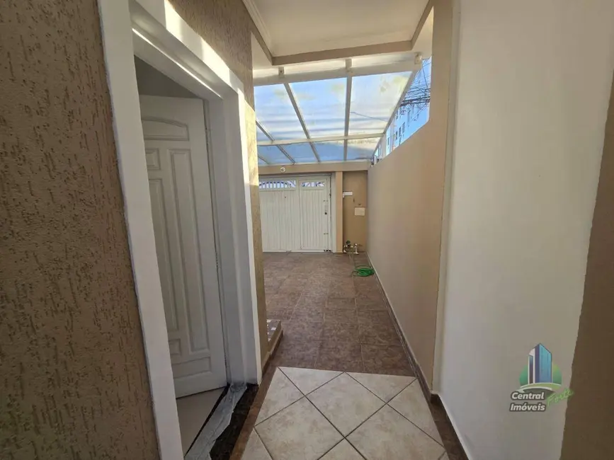 Sobrado com 2 quartos à venda, 150m2 em Praia Grande - SP - imagem 4 Foto 4 de Sobrado com 2 quartos à venda, 150m2 em Praia Grande - SP