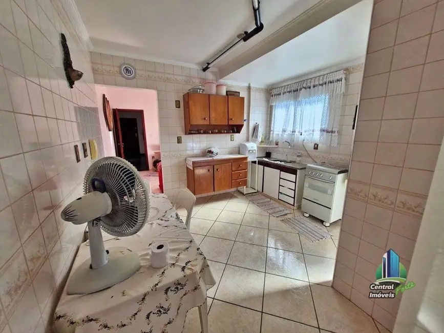 Apartamento com 2 quartos à venda, 120m2 em Canto do Forte, Praia Grande - SP - imagem 3 Foto 3 de Apartamento com 2 quartos à venda, 120m2 em Canto do Forte, Praia Grande - SP