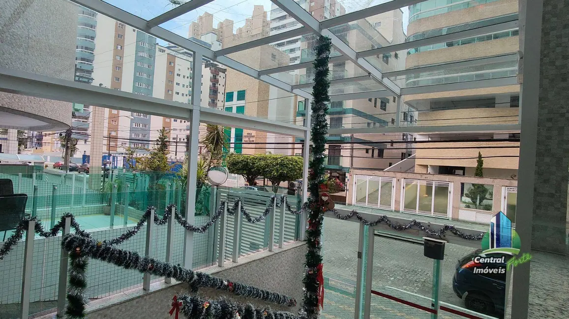 Foto 7 de Apartamento com 3 quartos à venda, 242m2 em Praia Grande - SP