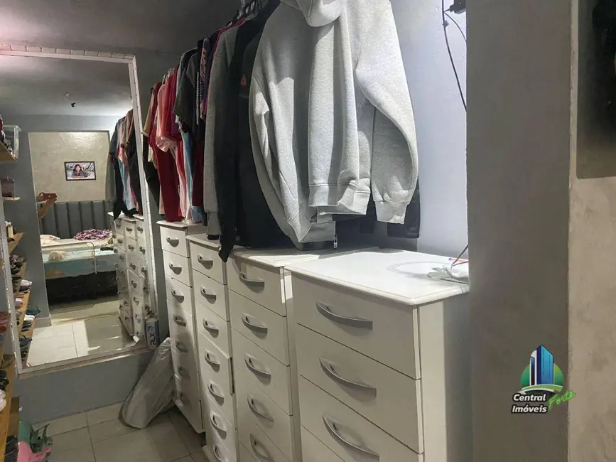 Foto 3 de Casa com 2 quartos à venda, 195m2 em Praia Grande - SP