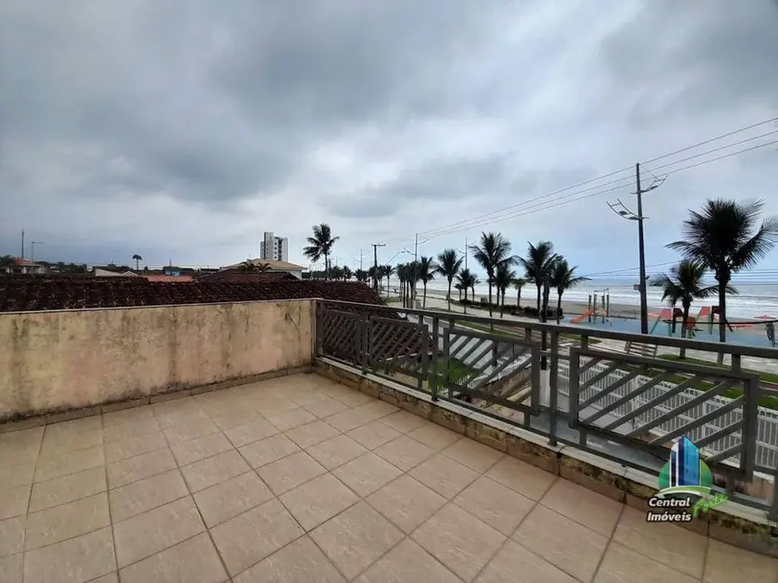 Foto 6 de Casa com 3 quartos à venda, 426m2 em Solemar, Praia Grande - SP