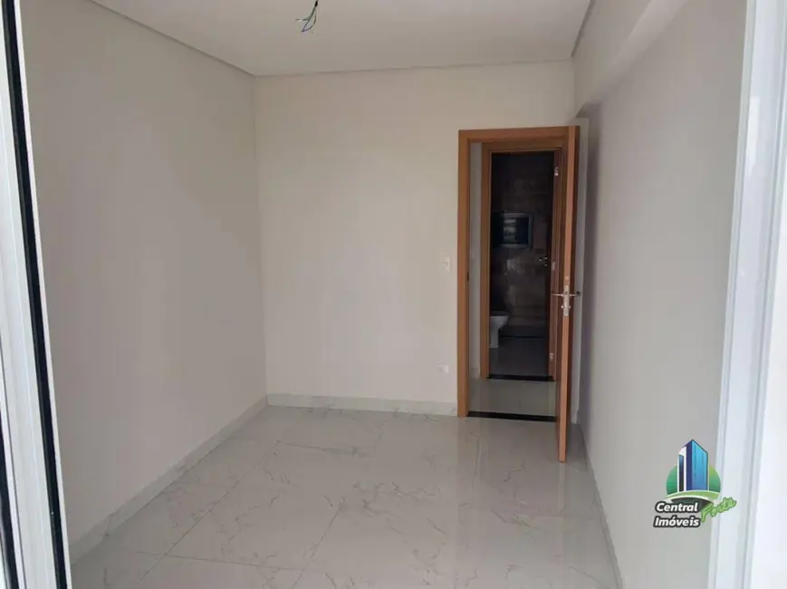 Apartamento com 3 quartos à venda, 110m2 em Praia Grande - SP - imagem 1 Foto 1 de Apartamento com 3 quartos à venda, 110m2 em Praia Grande - SP