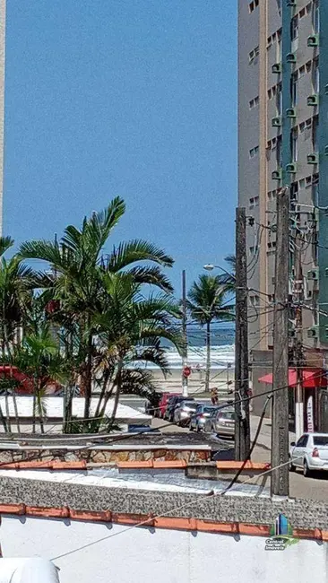 Sobrado com 3 quartos à venda, 175m2 em Praia Grande - SP - imagem 4 Foto 4 de Sobrado com 3 quartos à venda, 175m2 em Praia Grande - SP
