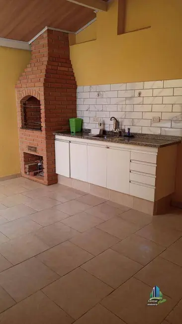 Sobrado com 3 quartos à venda, 175m2 em Praia Grande - SP - imagem 9 Foto 9 de Sobrado com 3 quartos à venda, 175m2 em Praia Grande - SP