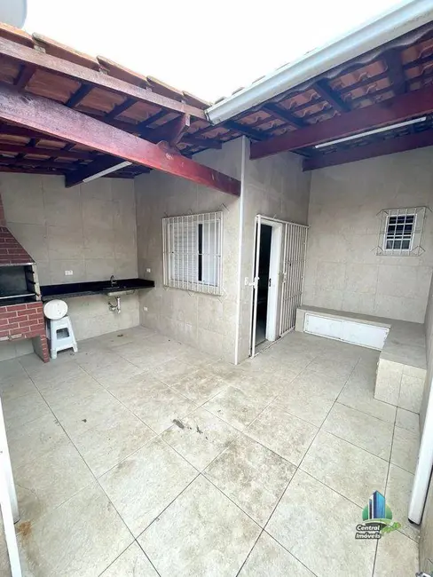 Foto 5 de Casa com 2 quartos à venda, 173m2 em Praia Grande - SP