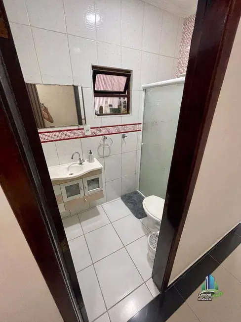 Foto 9 de Casa com 2 quartos à venda, 173m2 em Praia Grande - SP
