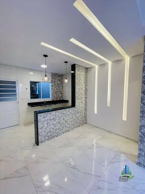 Foto 3 de Sobrado com 2 quartos à venda, 54m2 em Praia Grande - SP