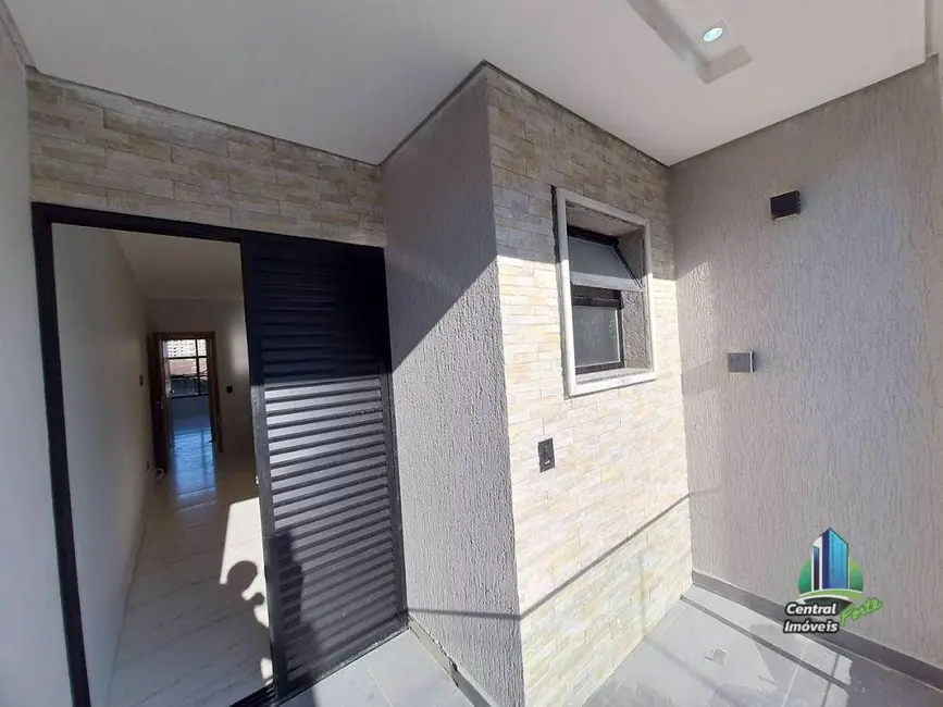Casa com 2 quartos à venda, 89m2 em Praia Grande - SP - imagem 8 Foto 8 de Casa com 2 quartos à venda, 89m2 em Praia Grande - SP