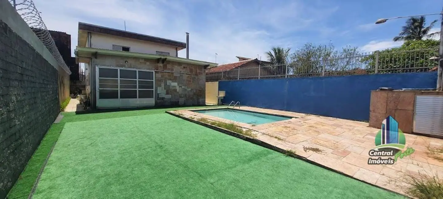 Foto 2 de Sobrado com 6 quartos à venda, 540m2 em Mirim, Praia Grande - SP