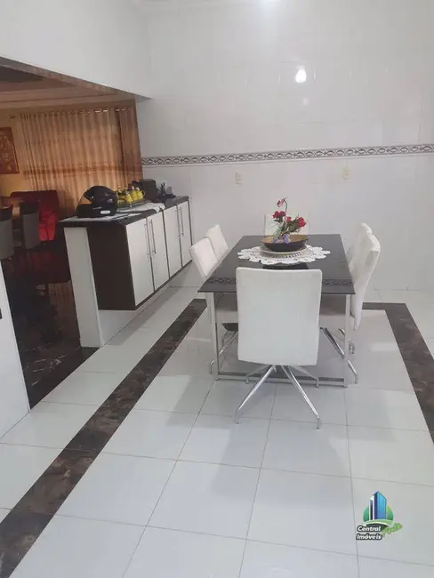 Foto 8 de Casa com 5 quartos à venda, 720m2 em Canto do Forte, Praia Grande - SP