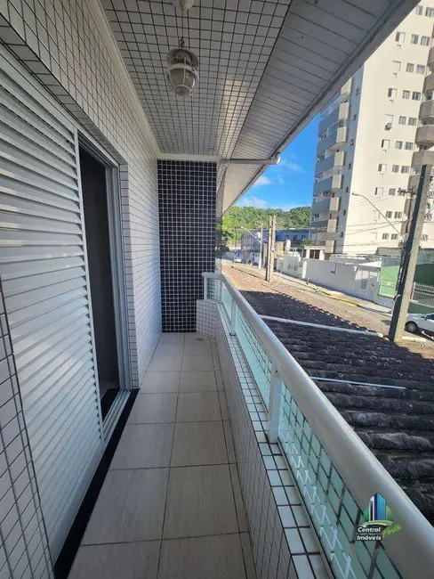Foto 2 de Sobrado com 3 quartos à venda, 150m2 em Canto do Forte, Praia Grande - SP