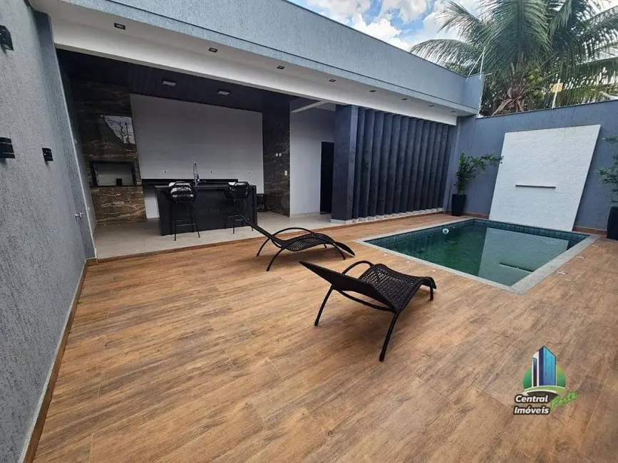 Foto 9 de Casa com 3 quartos à venda, 160m2 em Maracanã, Praia Grande - SP