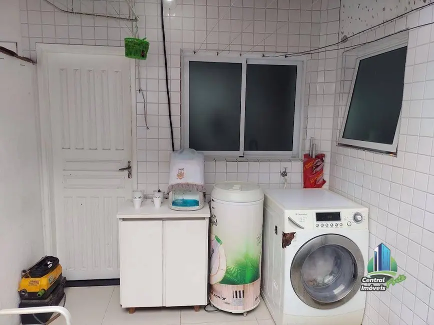Casa com 2 quartos à venda, 50m2 em Praia Grande - SP - imagem 8 Foto 8 de Casa com 2 quartos à venda, 50m2 em Praia Grande - SP