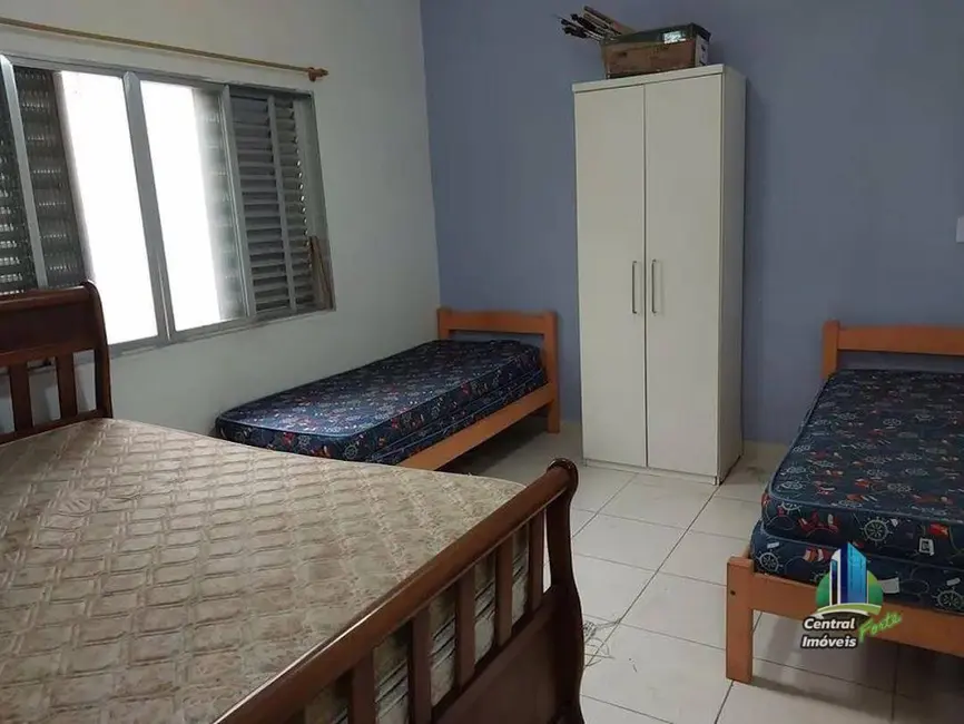 Foto 5 de Casa com 4 quartos à venda, 142m2 em Praia Grande - SP