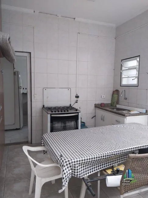 Sobrado com 3 quartos à venda, 129m2 em Praia Grande - SP - imagem 9 Foto 9 de Sobrado com 3 quartos à venda, 129m2 em Praia Grande - SP