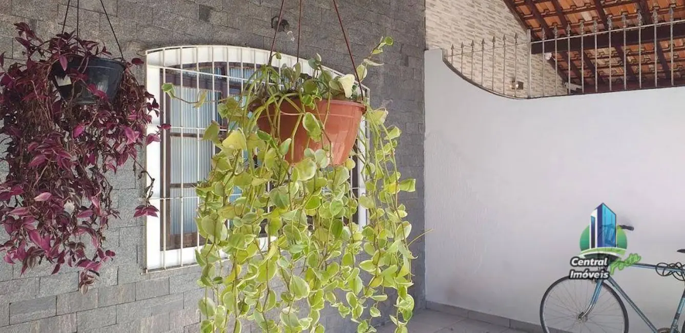 Foto 3 de Casa com 2 quartos à venda, 150m2 em Tupi, Praia Grande - SP