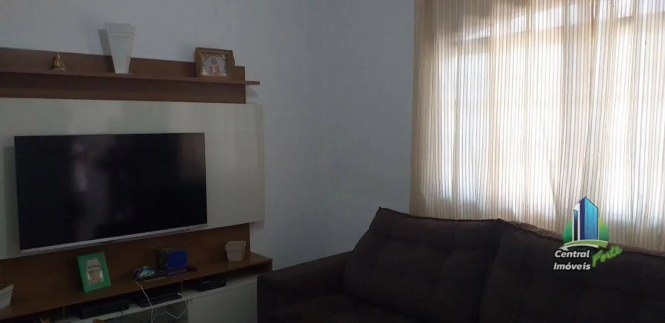 Foto 5 de Casa com 2 quartos à venda, 150m2 em Tupi, Praia Grande - SP