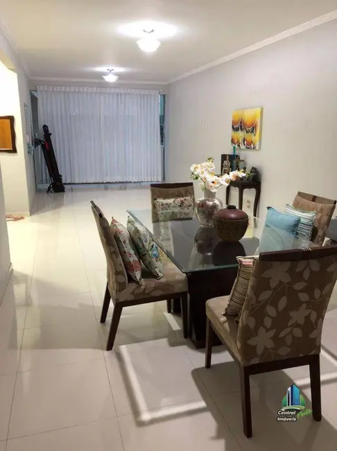 Foto 3 de Sobrado com 3 quartos à venda, 110m2 em Praia Grande - SP