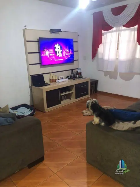 Foto 4 de Sobrado com 3 quartos à venda, 110m2 em Praia Grande - SP