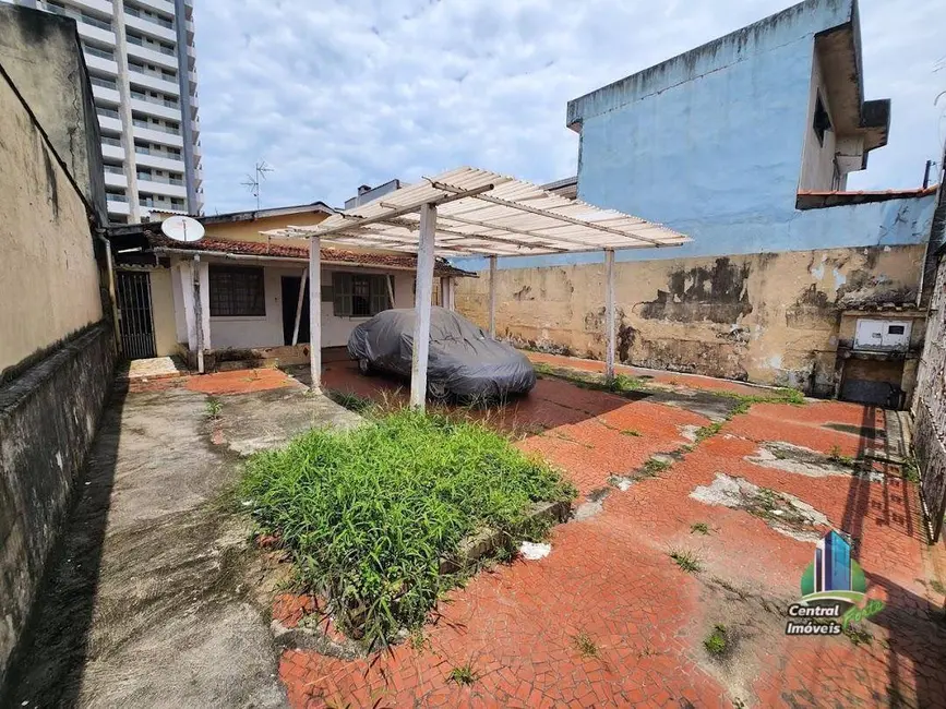 Foto 3 de Terreno / Lote à venda, 223m2 em Boqueirão, Praia Grande - SP