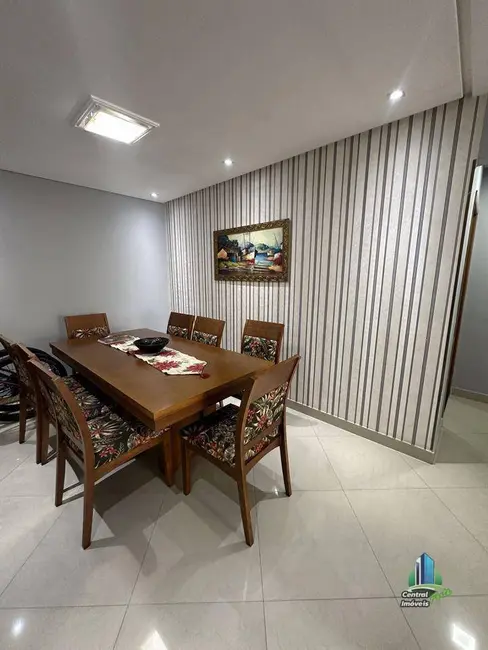 Apartamento com 2 quartos à venda, 93m2 em Aviação, Praia Grande - SP - imagem 3 Foto 3 de Apartamento com 2 quartos à venda, 93m2 em Aviação, Praia Grande - SP