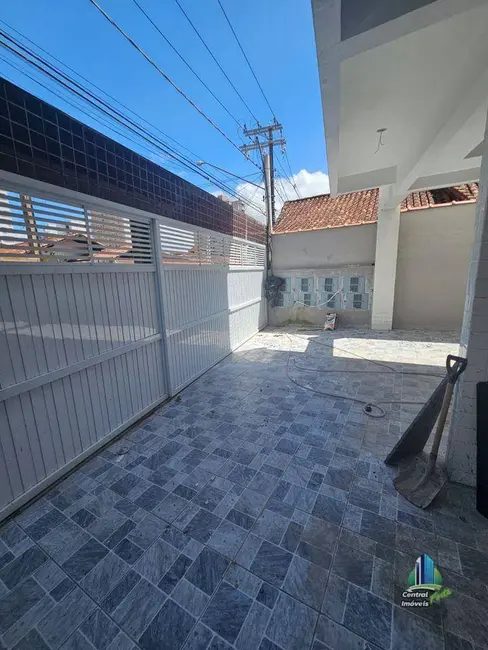 Foto 3 de Casa com 2 quartos à venda, 80m2 em Aviação, Praia Grande - SP