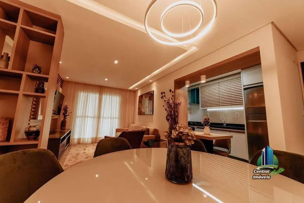 Foto 3 de Apartamento com 2 quartos à venda, 80m2 em Caiçara, Praia Grande - SP