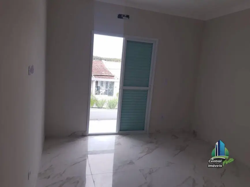 Foto 1 de Sobrado com 2 quartos à venda, 73m2 em Praia Grande - SP