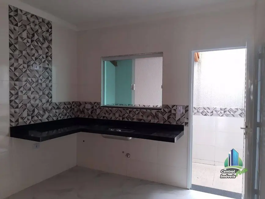 Foto 1 de Sobrado com 2 quartos à venda, 85m2 em Praia Grande - SP