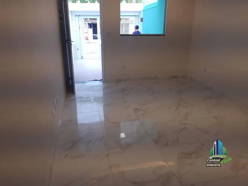 Foto 8 de Sobrado com 2 quartos à venda, 85m2 em Praia Grande - SP