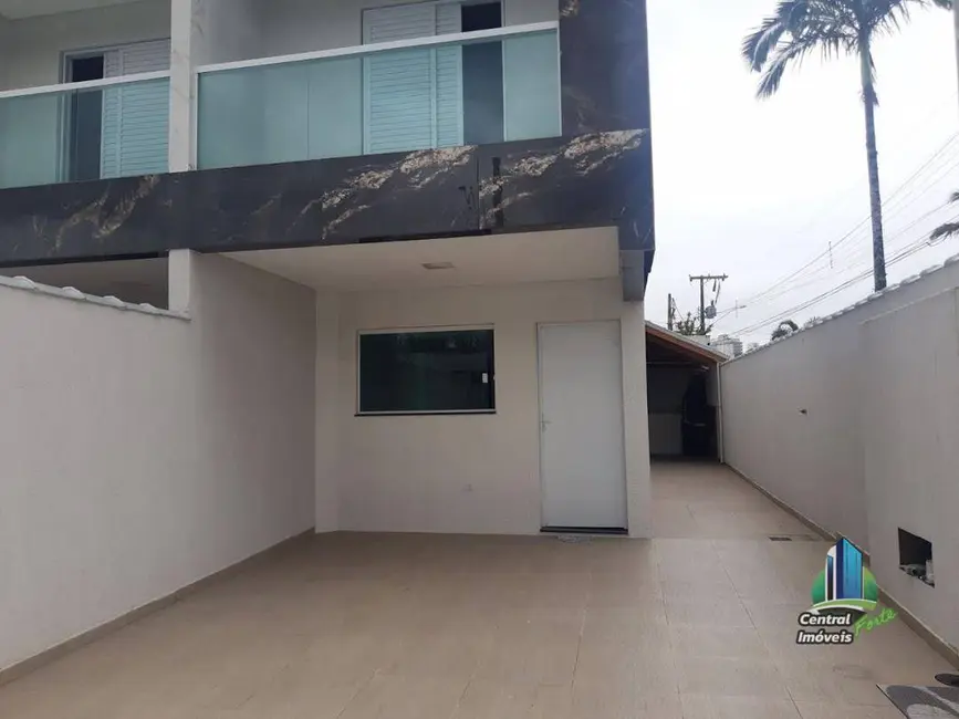 Foto 2 de Sobrado com 2 quartos à venda, 89m2 em Praia Grande - SP